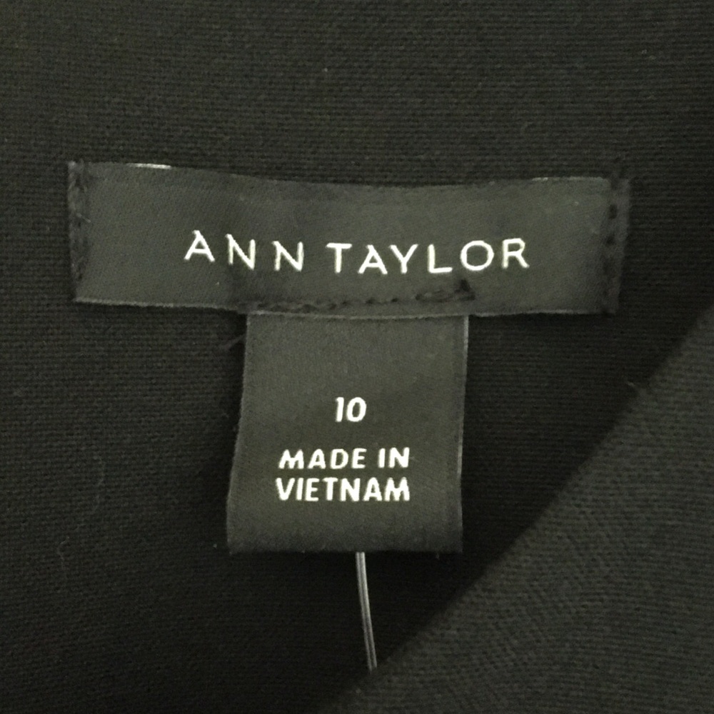 Ann Taylor Black Sleeveless Sheath Dress - Picture 3 of 6